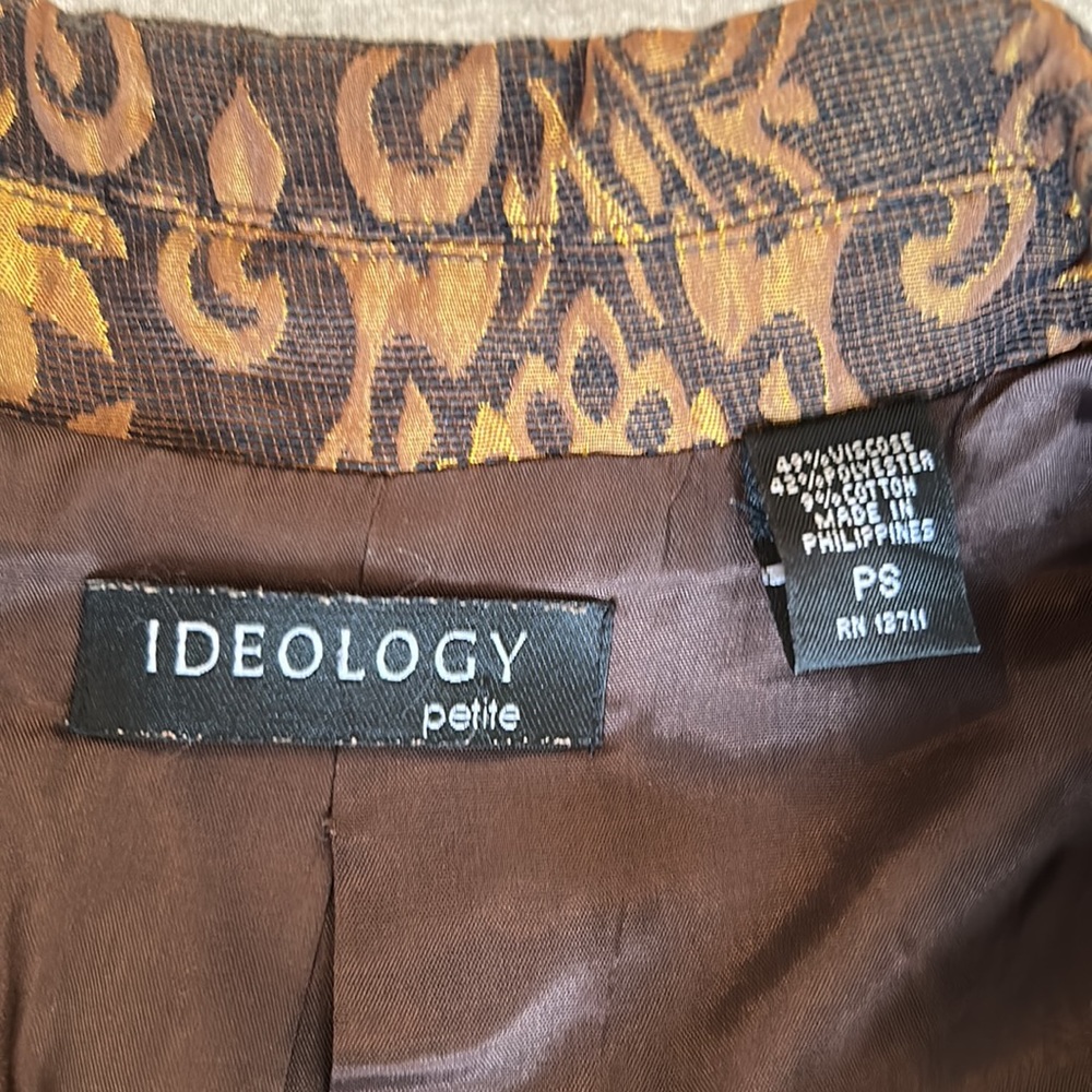 ❤️FINAL PRICE EUC Ideology Petite tapestry jacket - Size S Petite - Picture 3 of 8